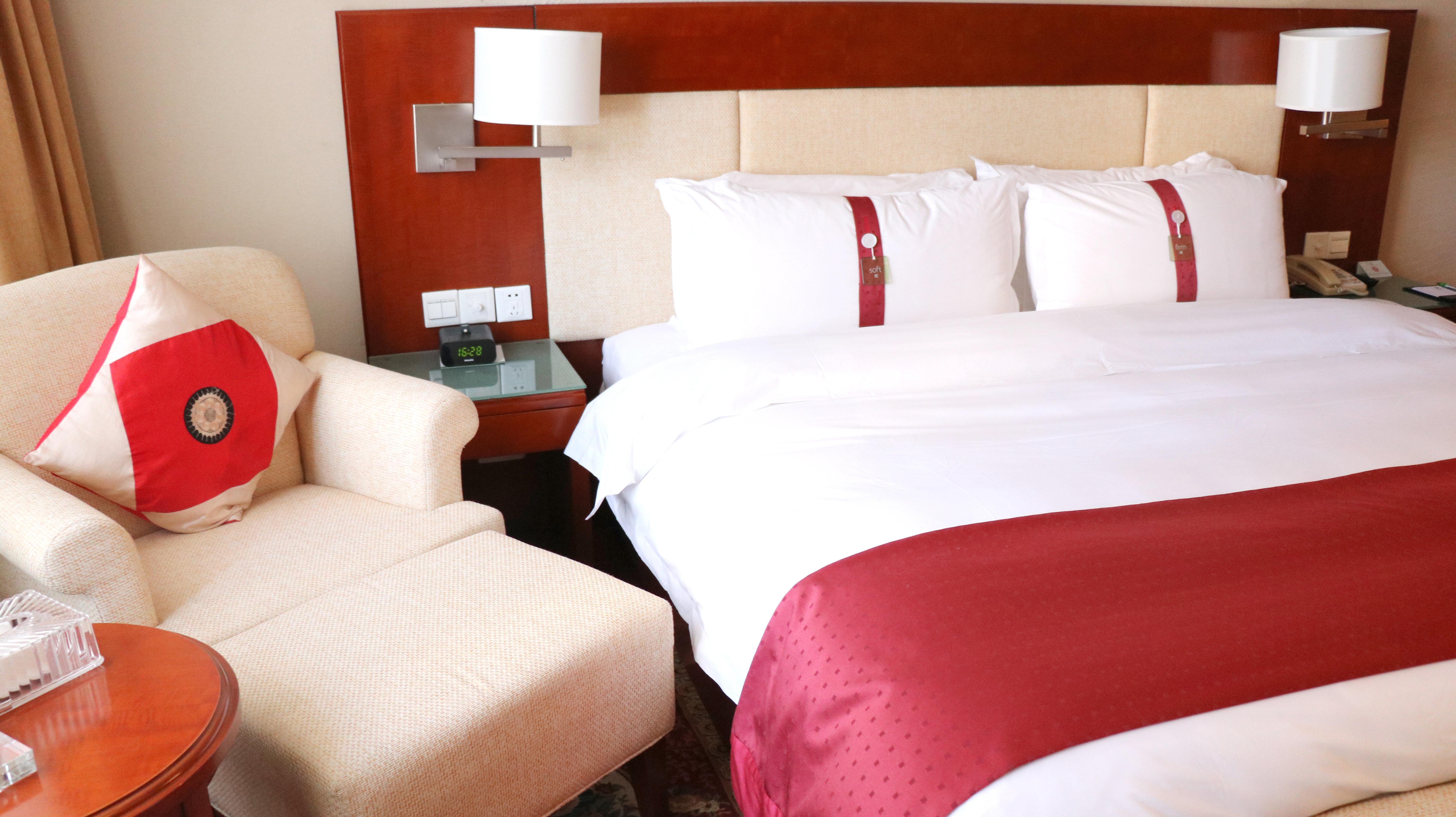 Holiday Inn Hohhot, An Ihg Hotel Exterior photo